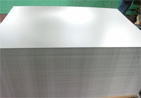 SPCC enrarecen a Tin Plate 0.18m m Tin Plate Sheet brillante 5.6/2.8 2.8/2.8